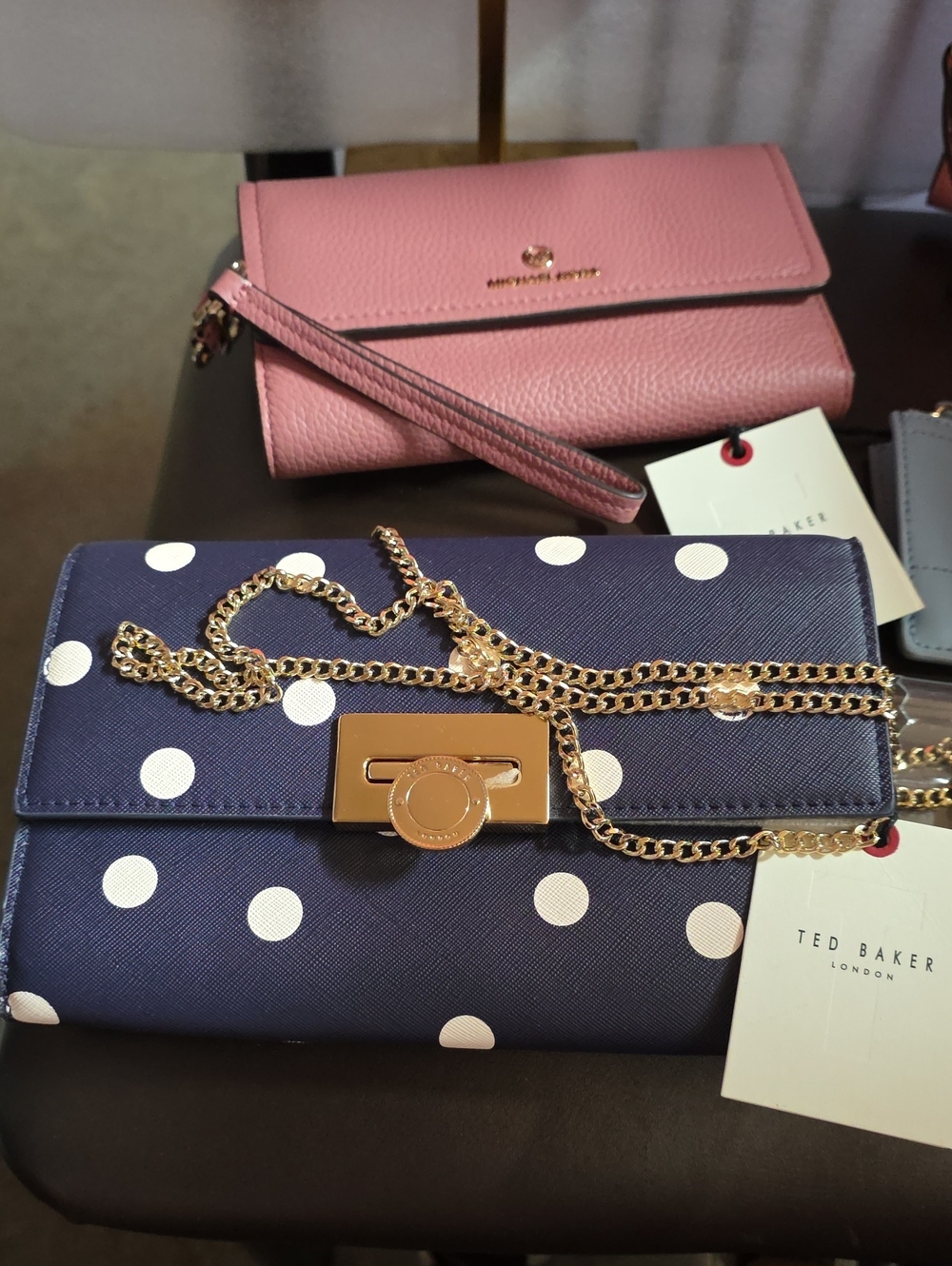 Sellers Bundle Of 7 ALL NEW 4 Michael Kors & 3 Ted Baker Over 1600$ Retail - Picture 3 of 16